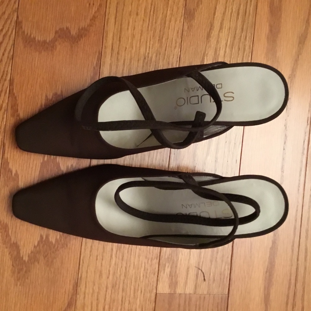 Studio Delman slingback pump in Brown size 7.5 M **GOING, GOING, GONE SALE**